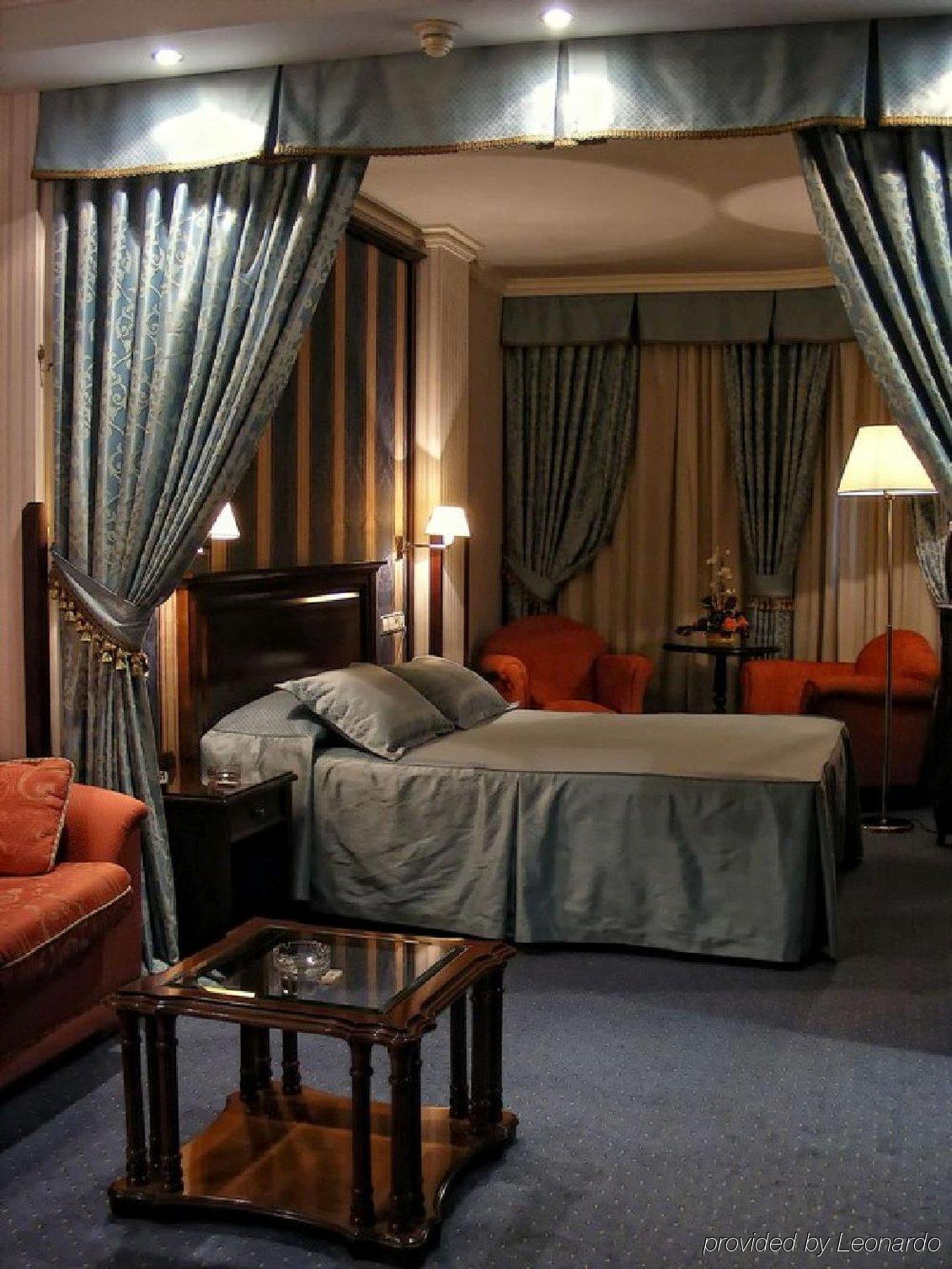 Infanta Cristina Hotel Jaén Cameră foto